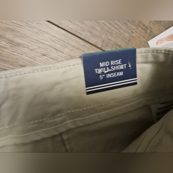 Cream Nautica Women's Mid Rise Twill Short Size 12 5" Inseam NWT - Picture 4 of 5